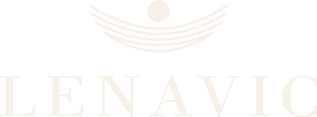 Lenavic logo ivory bg-transparant